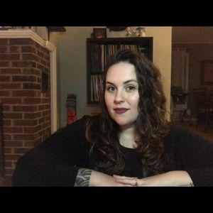 Meet your Posher, April